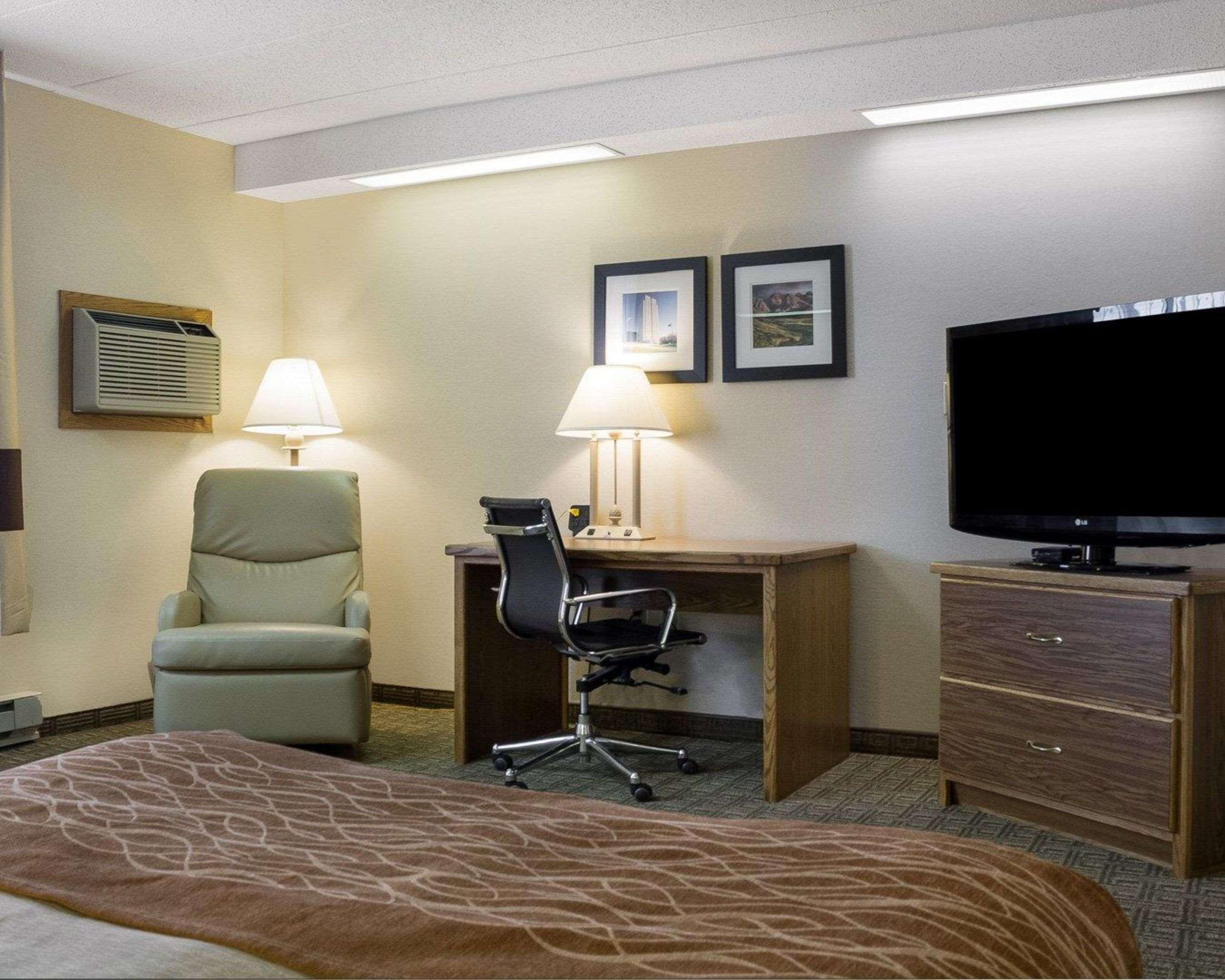 Quality Inn Bismarck I-94 Eksteriør billede