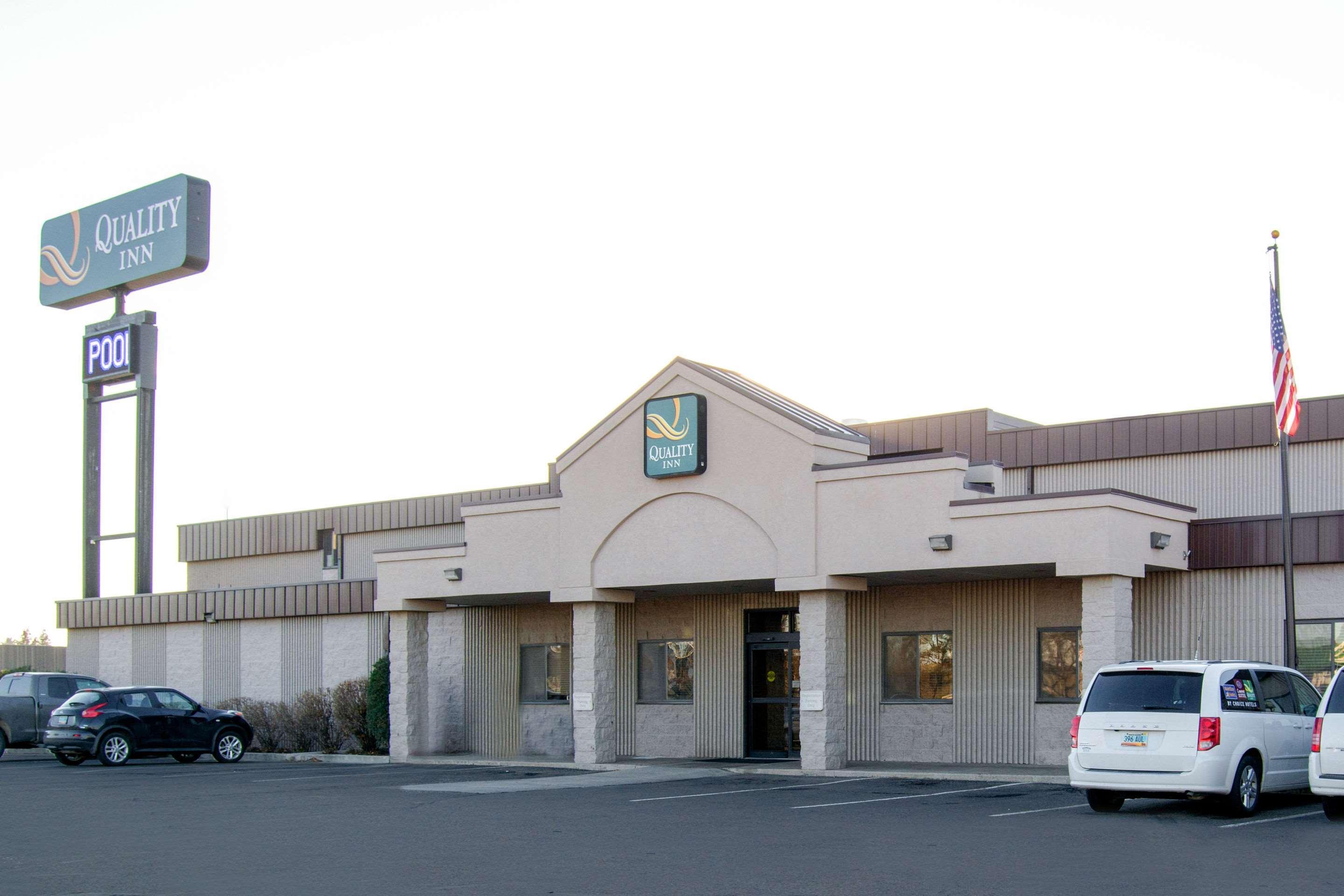 Quality Inn Bismarck I-94 Eksteriør billede