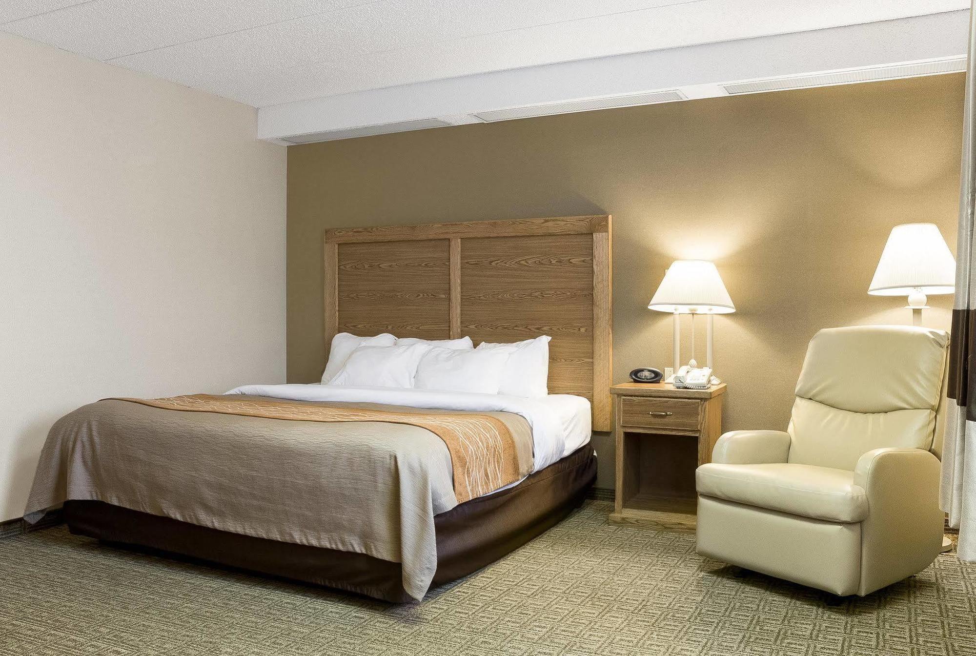 Quality Inn Bismarck I-94 Eksteriør billede